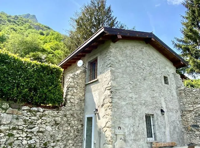 La Dimora Degli Olivi Dependance Galbiate